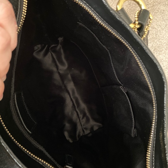 Coach Daisy Liquid Gloss Tote Black F20047 New - Picture 7 of 10